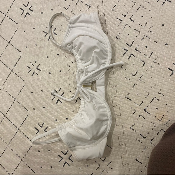Target white bikini top - Picture 2 of 3